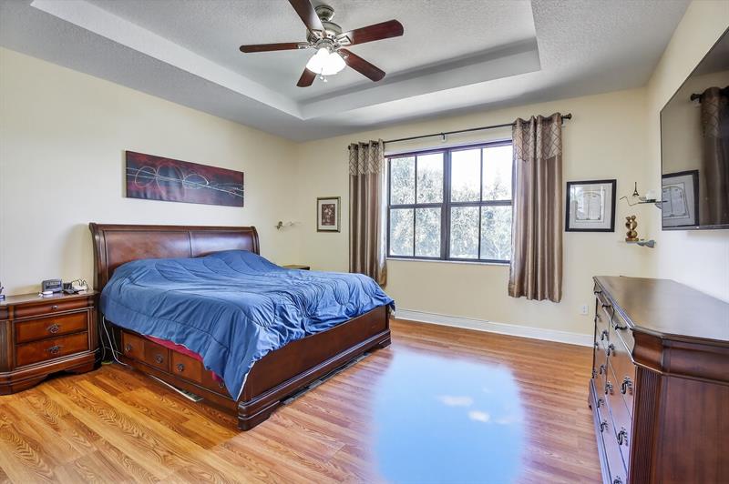 Image 29 of 67 For 8541 38th St