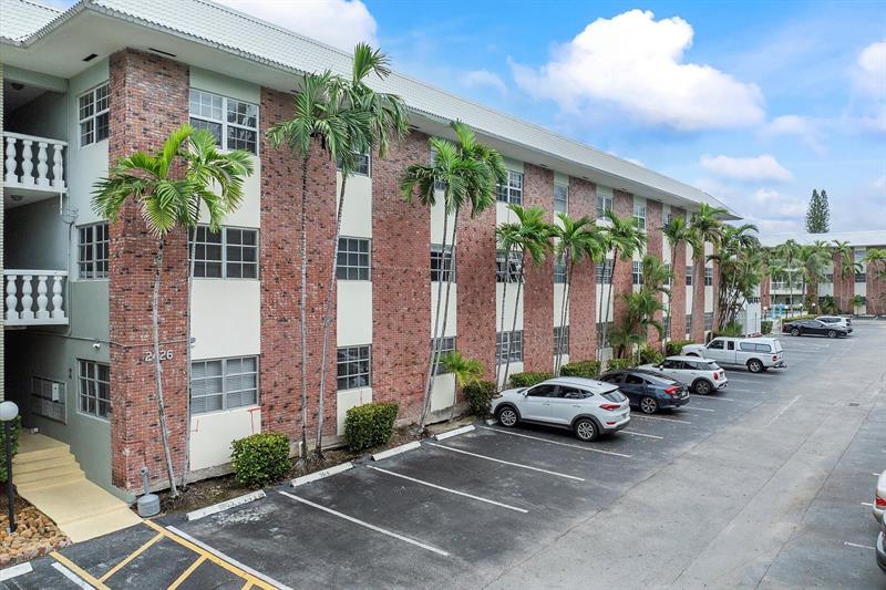 Details for 2426 17th St  103a, Fort Lauderdale, FL 33316