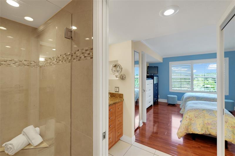 Image 41 of 60 For 4145 Cypress Reach Ct  505