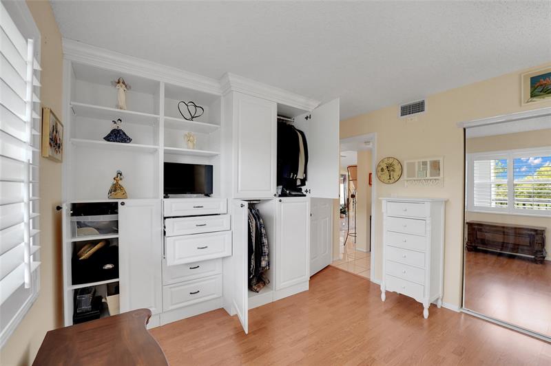 Image 48 of 60 For 4145 Cypress Reach Ct  505