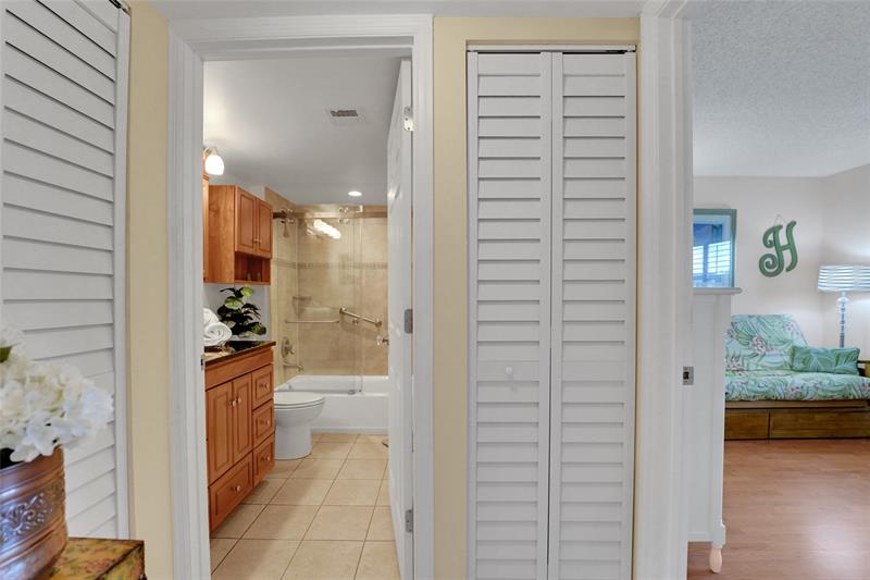 Image 51 of 60 For 4145 Cypress Reach Ct  505