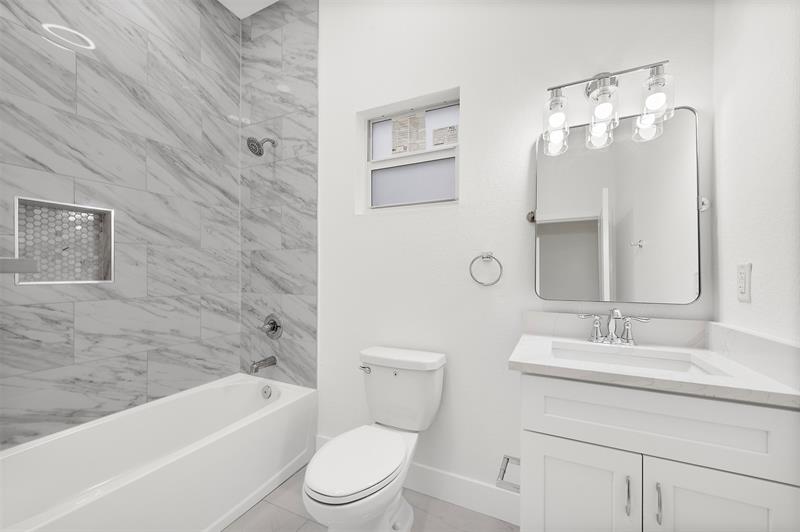Image 10 of 24 For 2407 8th St  