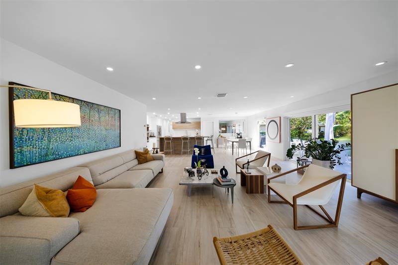Image 2 of 20 For 902 Cypress Grove Dr  902