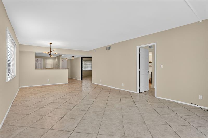 Image 17 of 35 For 3050 16th Avenue  107