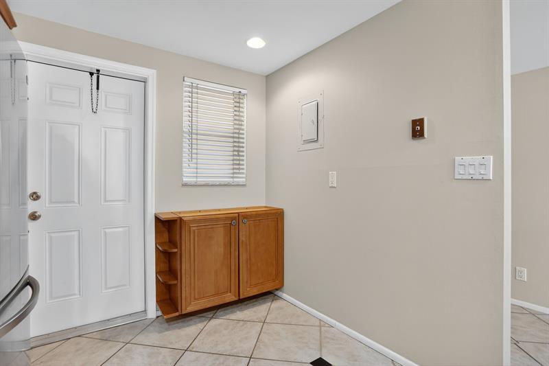 Image 7 of 35 For 3050 16th Avenue  107
