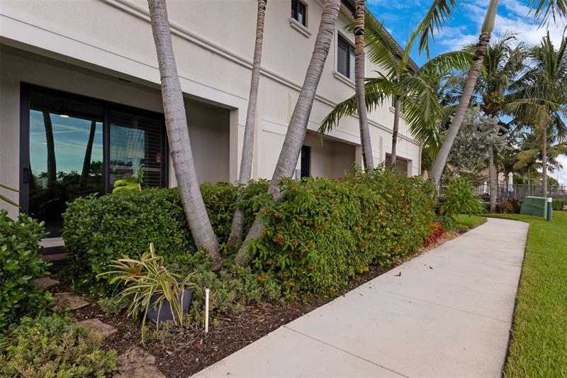 Image 43 of 49 For 4218 Dixie Hwy  64