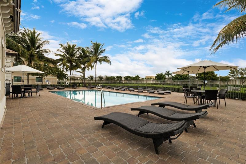 Image 48 of 49 For 4218 Dixie Hwy  64