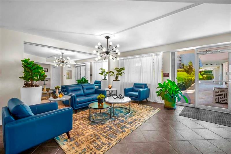 Image 32 of 35 For 1900 Ocean Dr  502