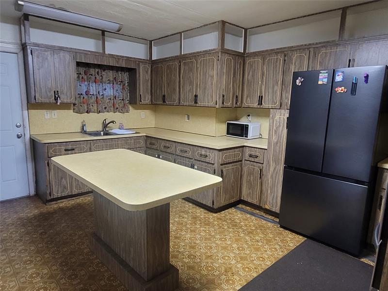 Image 10 of 21 For 18712 23rd Ct