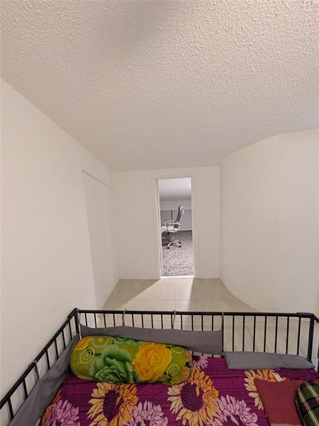 Image 18 of 31 For 4121 26th St  T14