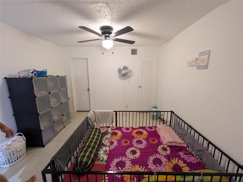 Image 26 of 31 For 4121 26th St  T14