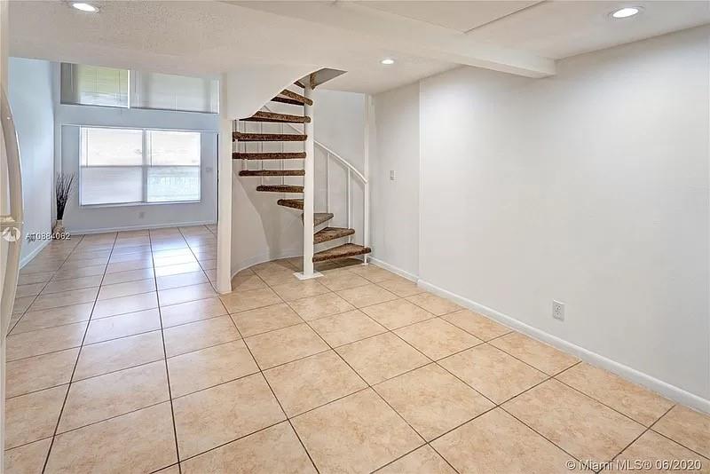 Image 5 of 31 For 4121 26th St  T14