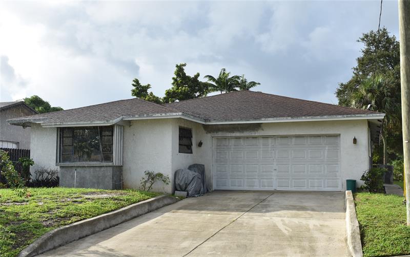 Image 3 of 21 For 3001 8th Pl