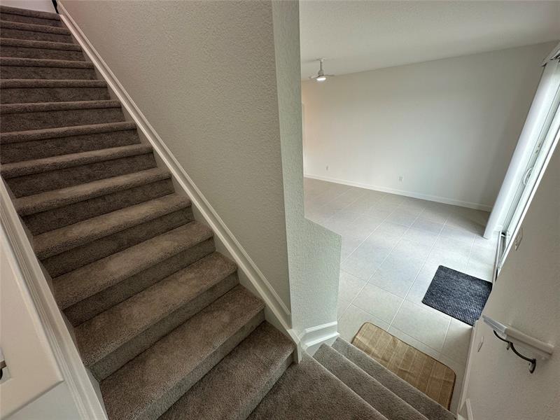 Image 37 of 87 For 402 Crossoak Ln  402