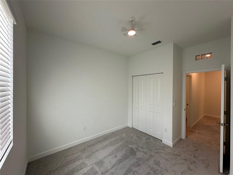 Image 61 of 87 For 402 Crossoak Ln  402