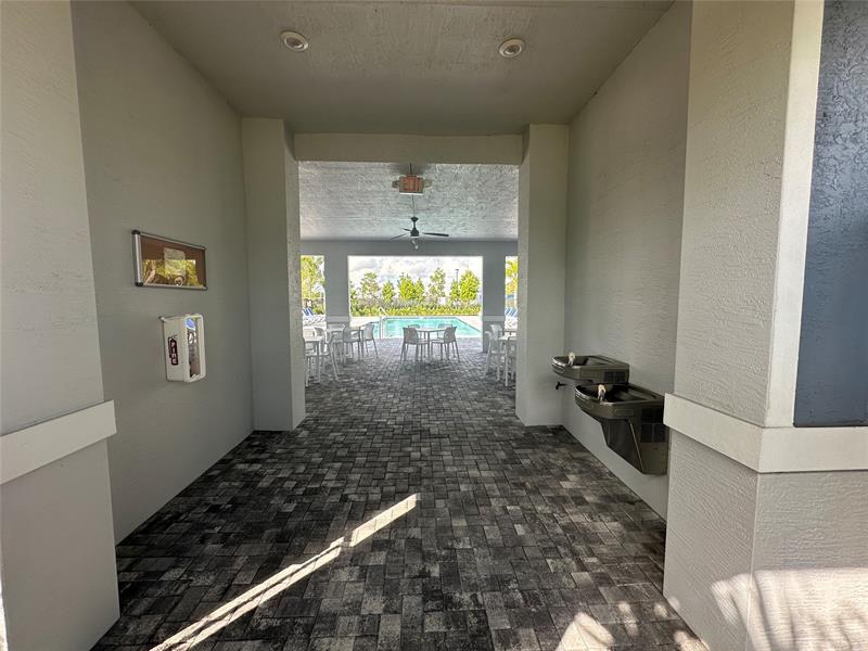 Image 81 of 87 For 402 Crossoak Ln  402