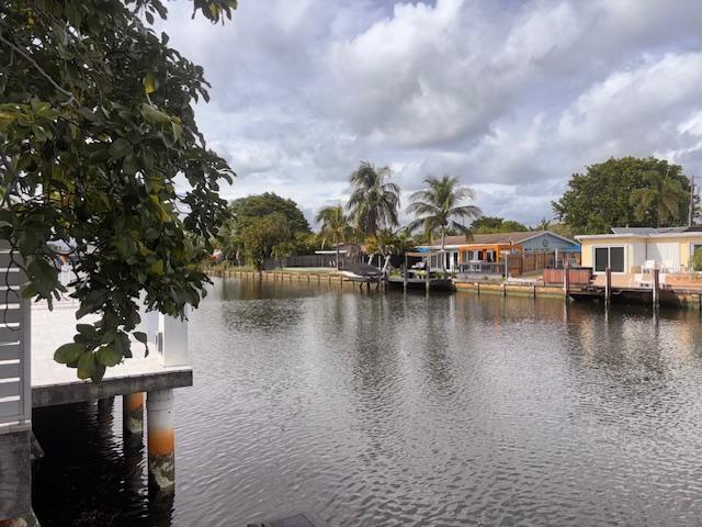 Image 8 of 44 For 1951 36th St