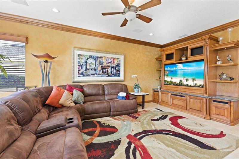 Image 19 of 60 For 12064 49th Dr