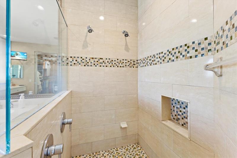 Image 39 of 60 For 12064 49th Dr