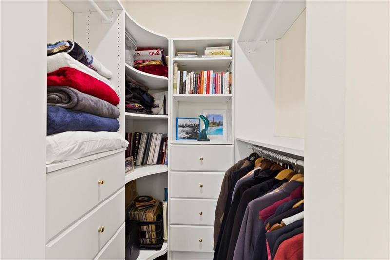 Image 49 of 60 For 12064 49th Dr