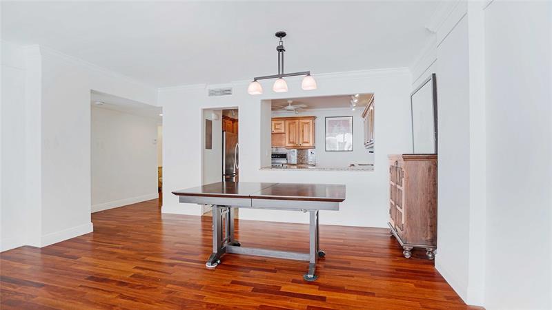 Image 12 of 48 For 3430 Galt Ocean Dr  504