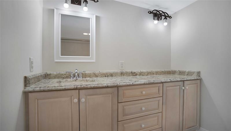 Image 26 of 48 For 3430 Galt Ocean Dr  504