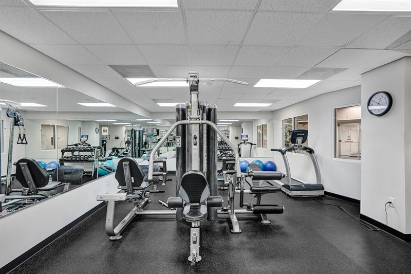 Image 39 of 48 For 3430 Galt Ocean Dr  504