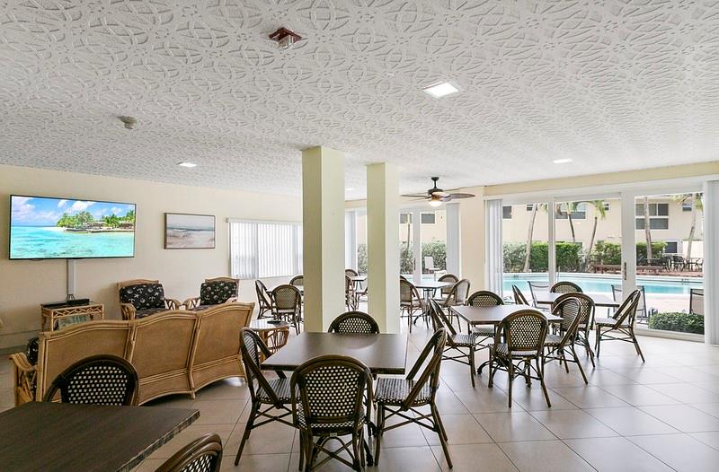 Image 29 of 34 For 6000 Ocean Blvd  6a