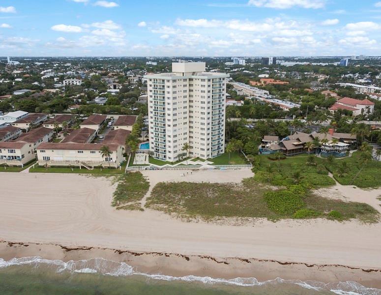 Image 30 of 34 For 6000 Ocean Blvd  6a