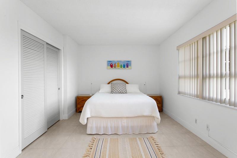 Image 9 of 34 For 6000 Ocean Blvd  6a