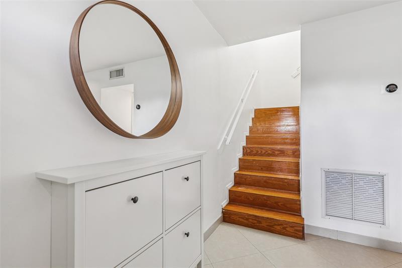 Image 19 of 44 For 10875 29th Mnr  2