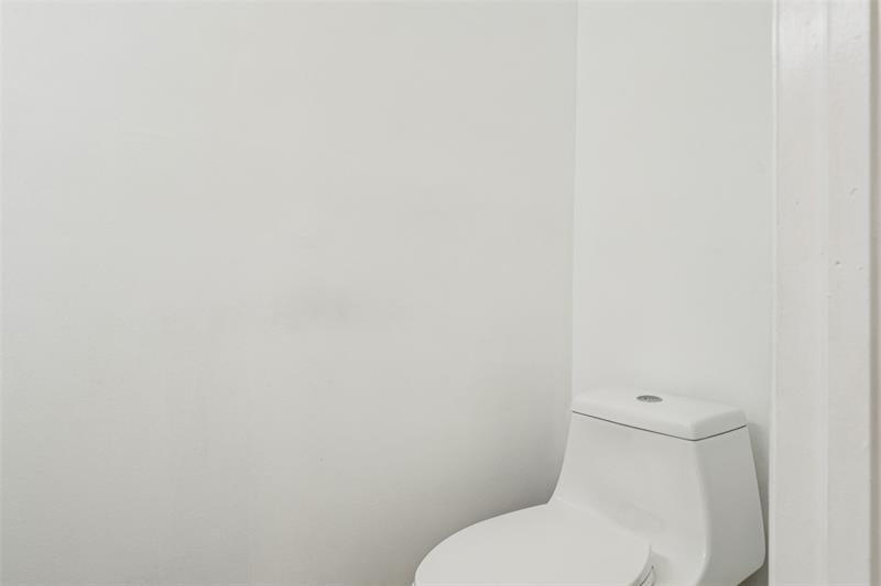 Image 20 of 44 For 10875 29th Mnr  2