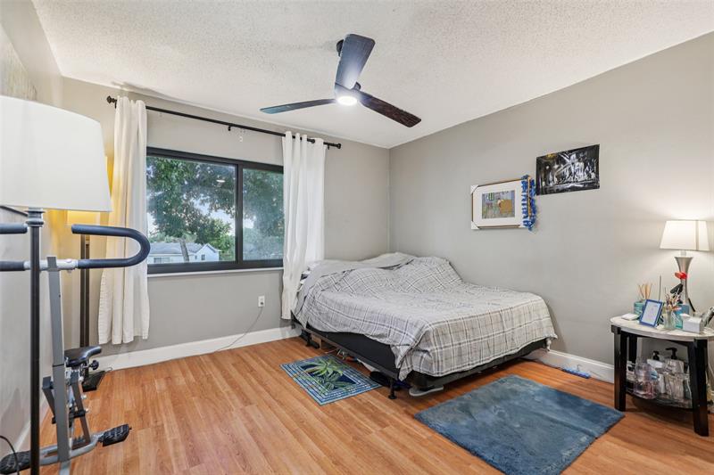 Image 32 of 44 For 10875 29th Mnr  2