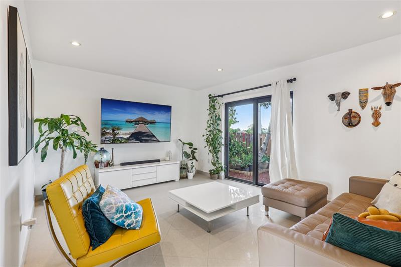 Image 7 of 44 For 10875 29th Mnr  2