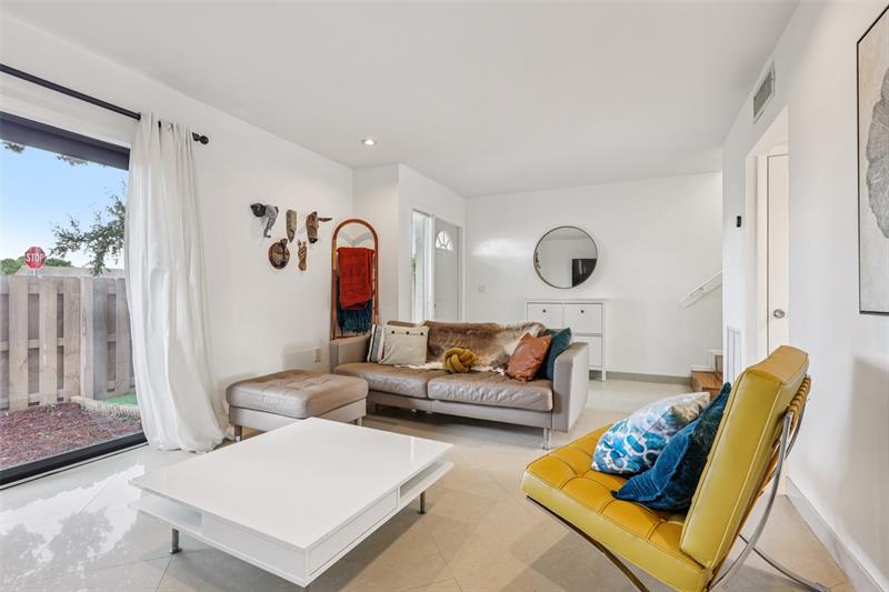 Image 8 of 44 For 10875 29th Mnr  2