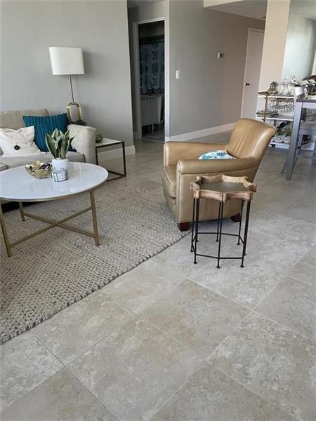 Image 14 of 22 For 3111 Ocean Dr  605
