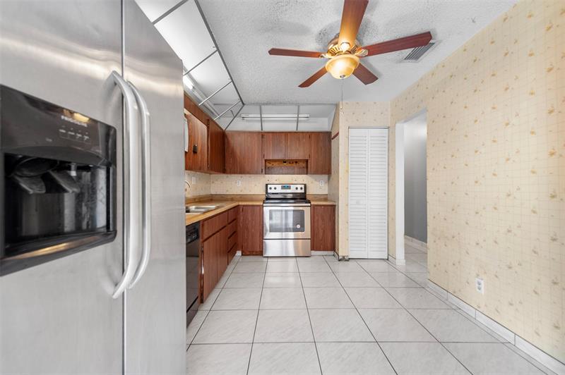 Image 6 of 22 For 2803 108th Ter