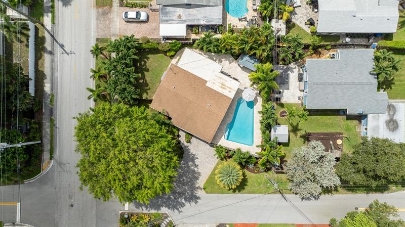 Image 58 of 64 For 558 28th St  