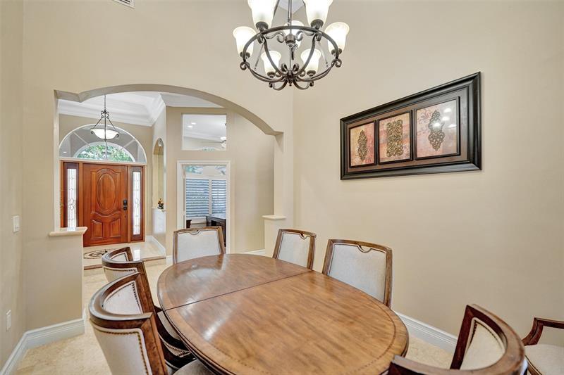 Image 16 of 100 For 4869 Kensington Cir