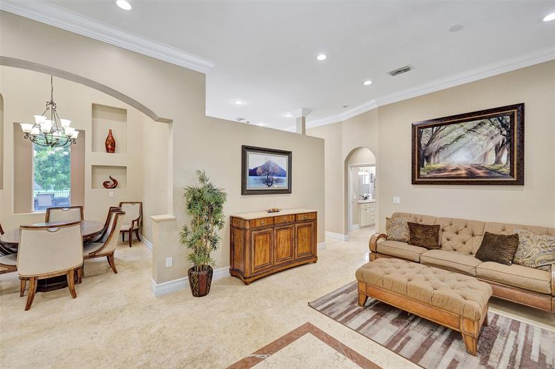 Image 18 of 100 For 4869 Kensington Cir