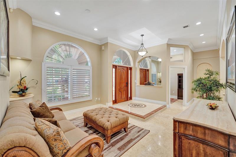 Image 21 of 100 For 4869 Kensington Cir
