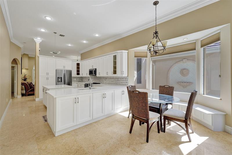 Image 30 of 100 For 4869 Kensington Cir