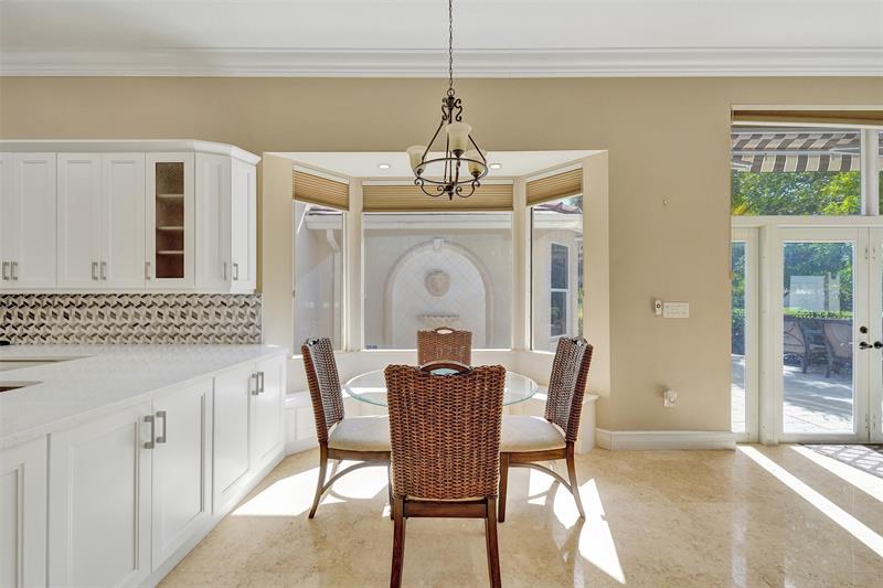 Image 31 of 100 For 4869 Kensington Cir