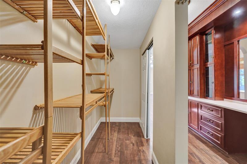 Image 51 of 100 For 4869 Kensington Cir