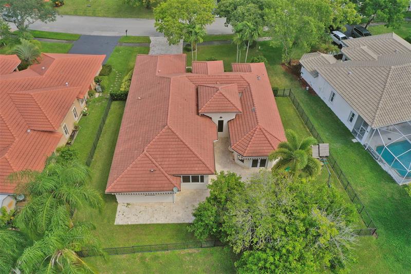 Image 64 of 100 For 4869 Kensington Cir