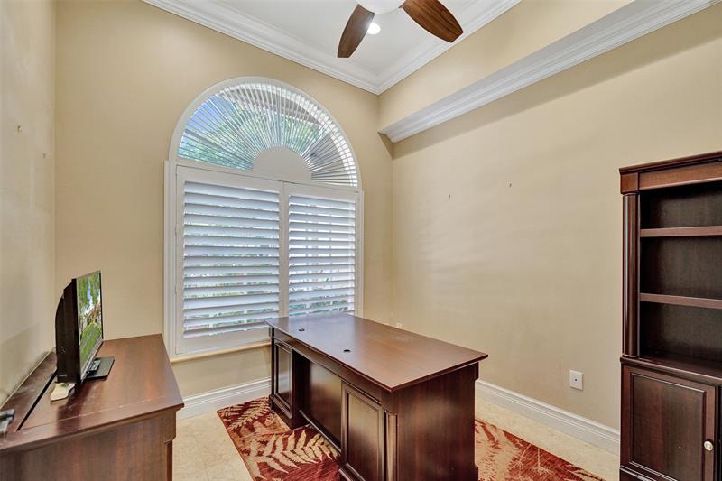 Image 74 of 100 For 4869 Kensington Cir
