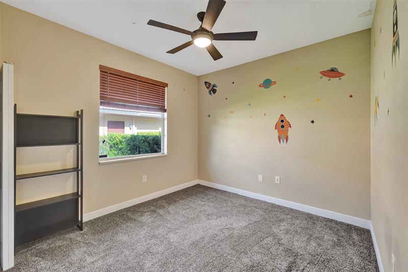 Image 81 of 100 For 4869 Kensington Cir