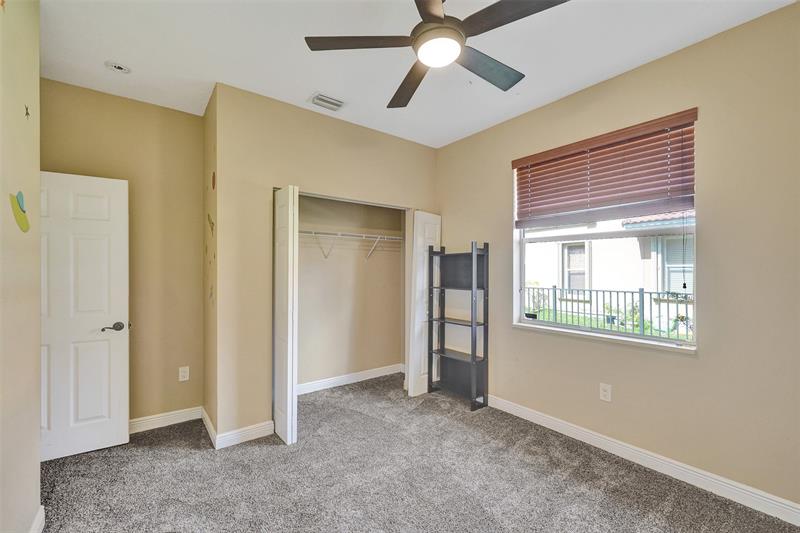 Image 82 of 100 For 4869 Kensington Cir