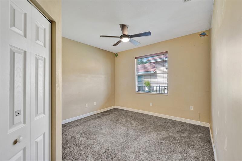 Image 84 of 100 For 4869 Kensington Cir