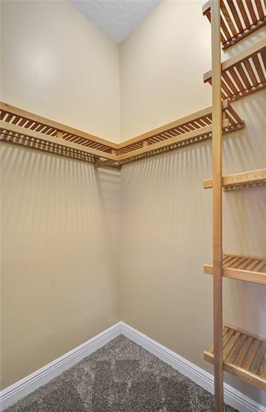 Image 88 of 100 For 4869 Kensington Cir